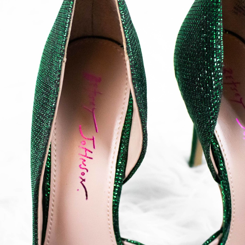 Betsey Johnson Green High Heels, High Heels Stilettos, Bow Heels - Picture 7 of 10